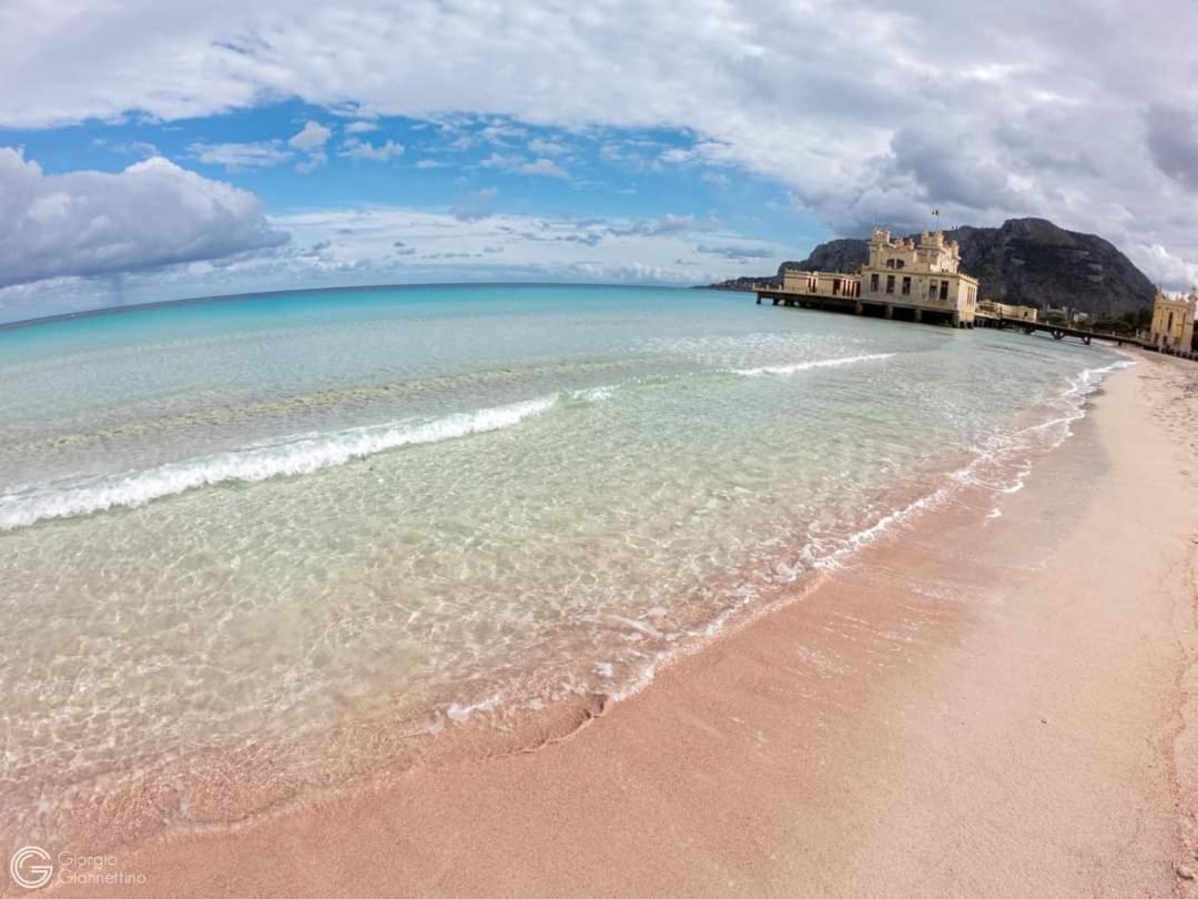 Home Sweet Home Sea 몬델로 외부 사진